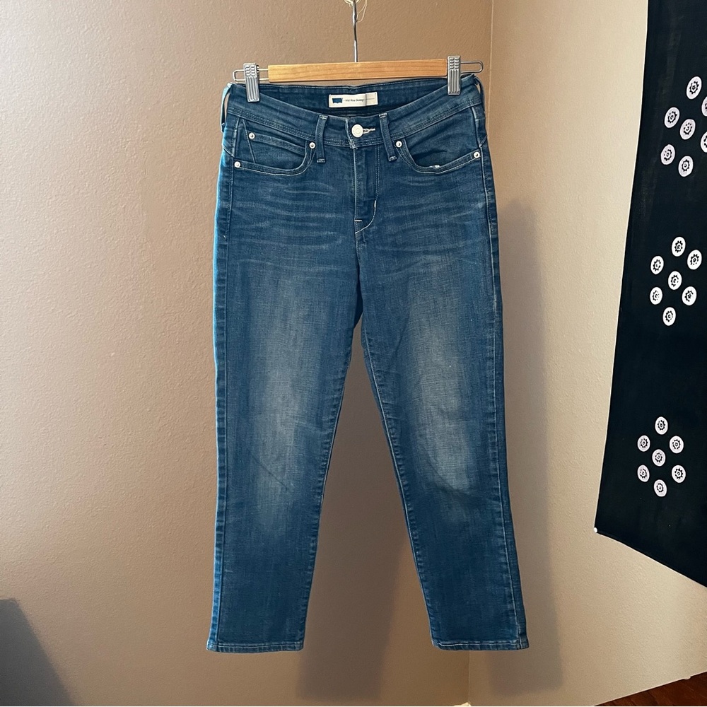 Levi’s mid rise skinny cropped jeans